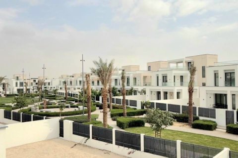 Byt v Arabian Ranches 3, Dubai, SAE 4 ložnice, 516 m² Č.: 694900 - fotografie 15