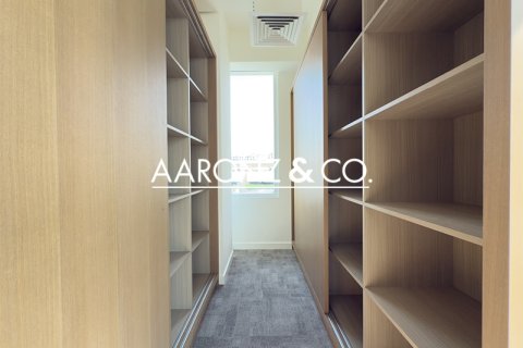 Γραφείο σε Sheikh Zayed Road, Dubai, ΗΑΕ 352.7 τ.μ. Αρ. 670755 - φωτογραφία 14