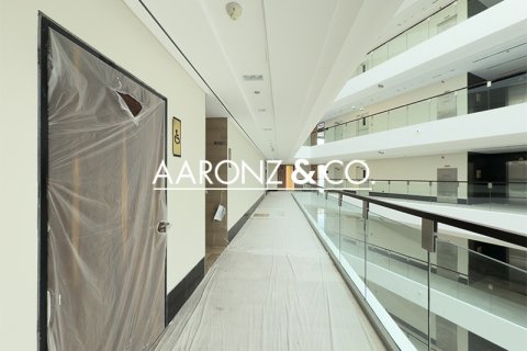 Opisina sa Bur Dubai, UAE 353.1 sq.m. № 670756 - larawan 7