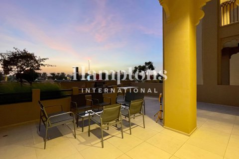 Huoneisto Umm Suqeim, Dubai, Arabiemiraatit 1 makuuhuone, 119.38035500 m2 № 651565 - kuva 28