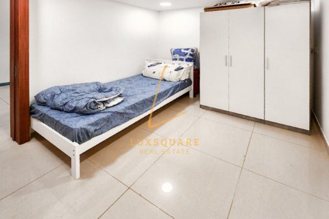 Apartment in DIFC, Dubai, UAE 1 bedroom, 93 sq.m. № 752118 - photo 11