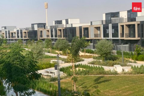 Dubai, संयुक्त अरब अमीरात में टाउनहाउस, 3 बेडरूम, 177.1 वर्ग मीटर, संख्या 763343 - फ़ोटो 6