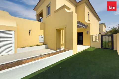 Üürile anda villa asukohaga Dubai, AÜE: 3 magamistoaga, 325.2 m² Nr 763344 - pilt 16