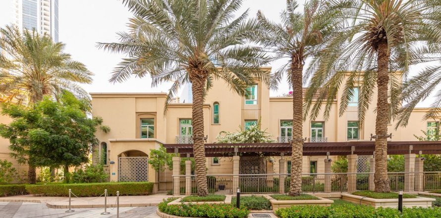 Korter asukohaga Dubai Marina, AÜE: 3 magamistoaga, 519.9 m² Nr 763338