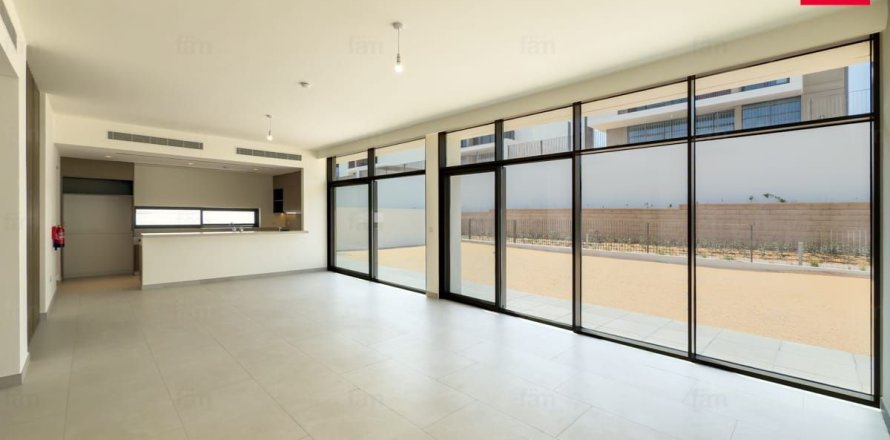 Vila v Al Furjan, Dubai, SAE 4 spálne, 587.7 m2 č. 679788