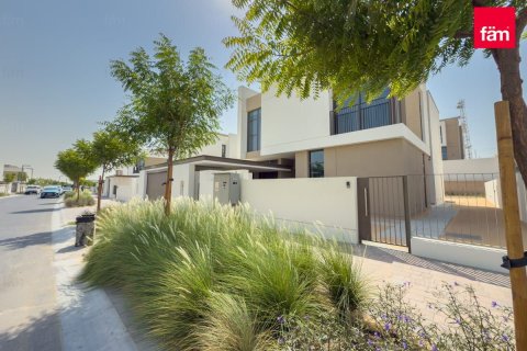 Vila v Al Furjan, Dubai, SAE 4 spálne, 587.7 m2 č. 679788 - Fotografia 17