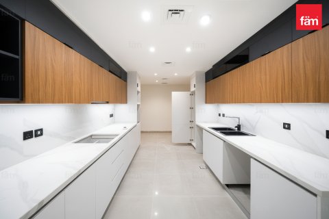 דירה למכירה ב Dubai, איחוד האמירויות  2 חדרי שינה, 116.6 מ"ר, מספר 679794 - תמונה 10