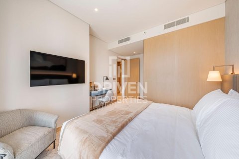 דירה למכירה ב Downtown Dubai (Downtown Burj Dubai), Dubai, איחוד האמירויות 2 חדרי שינה, 108 מ"ר, מספר 653152 - תמונה 13