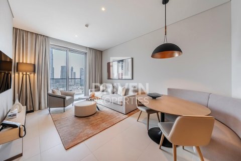 דירה למכירה ב Downtown Dubai (Downtown Burj Dubai), Dubai, איחוד האמירויות 2 חדרי שינה, 108 מ"ר, מספר 653152 - תמונה 3