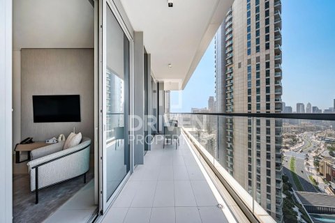 דירה למכירה ב Downtown Dubai (Downtown Burj Dubai), Dubai, איחוד האמירויות 2 חדרי שינה, 108 מ"ר, מספר 653152 - תמונה 2