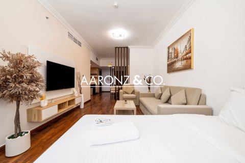 Apartamento en alquiler en Business Bay, Dubai, EAU 1 dormitorio, 74.5 m2 № 670688 - foto 2