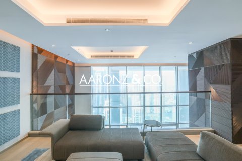 Снять в аренду пентхаус в Бизнес-Бэй, Дубай, ОАЭ 4 спальни, 731.8м2, № 670691 - фото 8