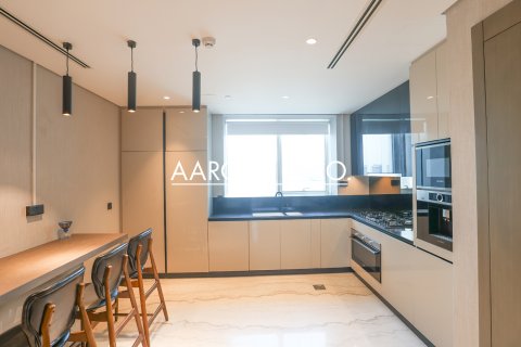 Снять в аренду пентхаус в Бизнес-Бэй, Дубай, ОАЭ 4 спальни, 731.8м2, № 670691 - фото 19