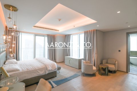 Снять в аренду пентхаус в Бизнес-Бэй, Дубай, ОАЭ 4 спальни, 731.8м2, № 670691 - фото 12