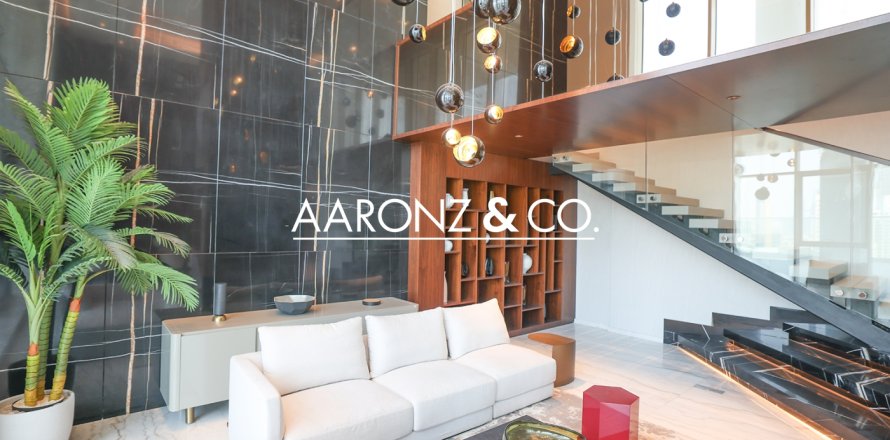 Пентхаус в Бизнес-Бэй, Дубай, ОАЭ 4 спальни, 731.8м2 № 670691