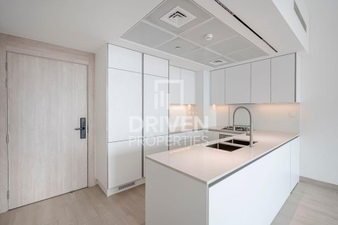 Apartment in Jumeirah Village Circle, Dubai, UAE 2 bedrooms, 126.35 sq.m. № 744585 - photo 11
