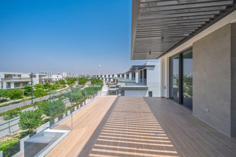 Villa in Tilal Al Ghaf, Dubai, UAE 5 bedrooms, 557 sq.m. № 735915 - photo 9