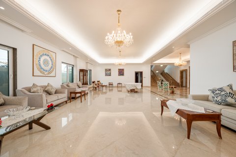 Al Khawaneej, Dubai, BAE’de satılık villa 7 yatak odası, 1034.66 m&sup2; No 757466 - fotoğraf 2