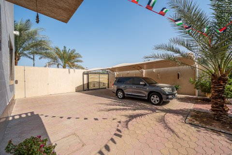 Al Khawaneej, Dubai, BAE’de satılık villa 7 yatak odası, 1034.66 m&sup2; No 757466 - fotoğraf 18