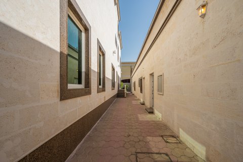 Al Khawaneej, Dubai, BAE’de satılık villa 7 yatak odası, 1034.66 m&sup2; No 757466 - fotoğraf 19