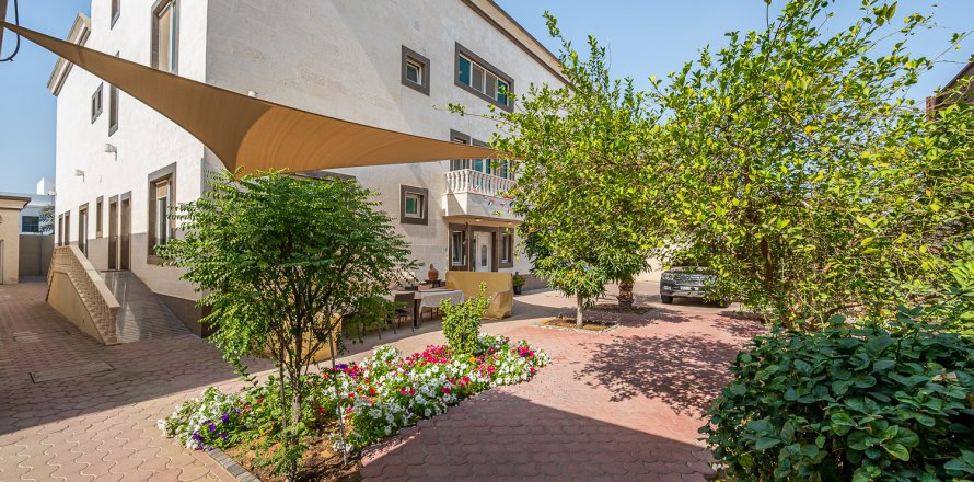 Al Khawaneej, Dubai, BAE’de villa 7 yatak odası, 1034.66 m&sup2; No 757466