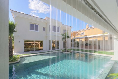 Villa till försäljning i Arabian Ranches, Dubai, UAE 5 sovrum, 640.01 kvm Nr. 757463 - fotografi 2