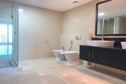 Διαμέρισμα σε Jumeirah Lake Towers, Dubai, ΗΑΕ 1 υπνοδωμάτιο, 112.82 τ.μ. Αρ. 759810 - φωτογραφία 10