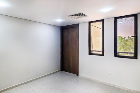 Casa urbana para arrendamento em Muwaileh Commercial, Sharjah, EAU 4 quartos, 302.96 m2 № 759807 - foto 8