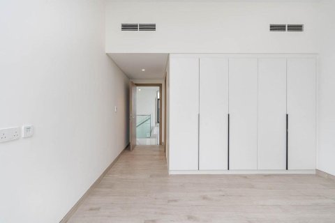 וילה להשכרה ב Al Furjan, Dubai, איחוד האמירויות  4 חדרי שינה, 602.19 מ"ר, מספר 759805 - תמונה 20