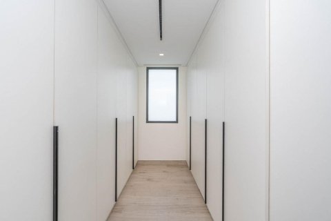 וילה להשכרה ב Al Furjan, Dubai, איחוד האמירויות  4 חדרי שינה, 602.19 מ"ר, מספר 759805 - תמונה 13