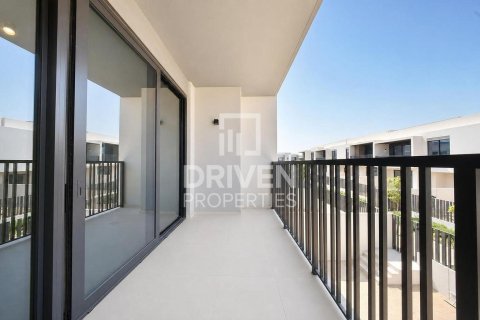 Townhouse in Jebel Ali, Dubai, UAE 3 bedrooms, 240.62 sq.m. № 746346 - photo 15