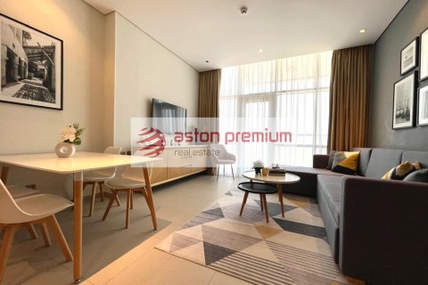 Appartamento in vendita a Jumeirah Village Triangle, Dubai, EAU 1 camera da letto, 68 mq. № 703282 - foto 3