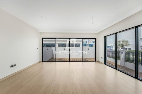 Σπίτι σε Damac Lagoons, Dubai, ΗΑΕ 5 υπνοδωμάτια, 288 τ.μ. Αρ. 665058 - φωτογραφία 2