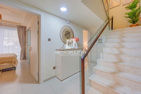 Duplex para venda em Al Marjan Island, Ras Al Khaimah, EAU 2 quartos, 133 m2 № 665059 - foto 3