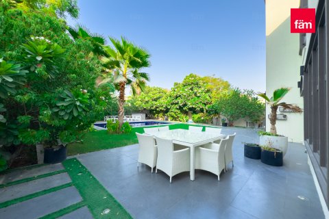 Vilë në Jumeirah Park, Dubai, Emiratet e Bashkuara Arabe 4 dhoma gjumi, 657.4 m2. № 631815 - Foto 24