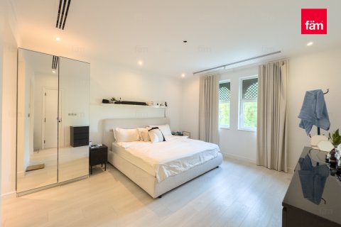 Vilë në Jumeirah Park, Dubai, Emiratet e Bashkuara Arabe 4 dhoma gjumi, 657.4 m2. № 631815 - Foto 15