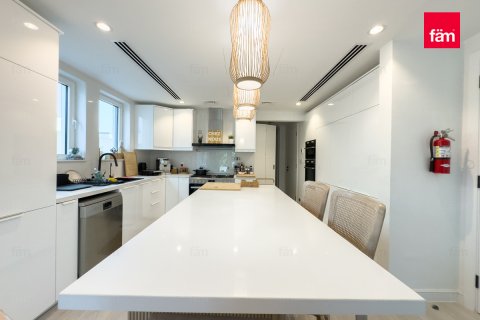 Vilë në Jumeirah Park, Dubai, Emiratet e Bashkuara Arabe 4 dhoma gjumi, 657.4 m2. № 631815 - Foto 9