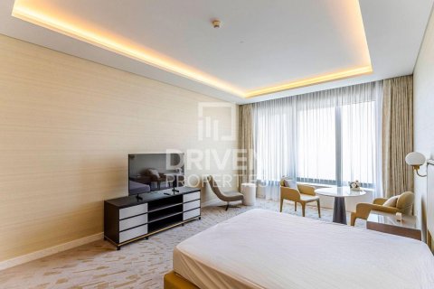 Apartament de închiriat în Palm Jumeirah, Dubai, EAU 1 cameră, 48.68 mp. №746090 - poză 3