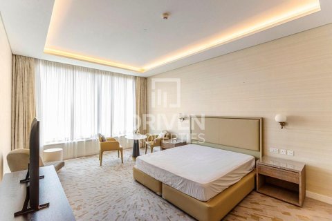Apartament de închiriat în Palm Jumeirah, Dubai, EAU 1 cameră, 48.68 mp. №746090 - poză 2