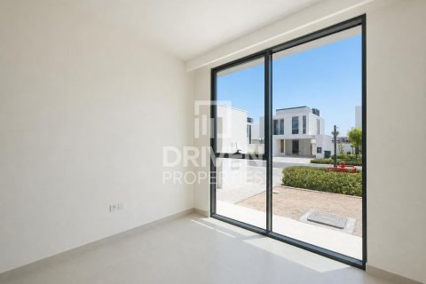 Зняти в оренду віллу в Dubai South (Dubai World Central), Дубай, ОАЕ 4 спальні, 499.26м2, № 765516 - фото 8