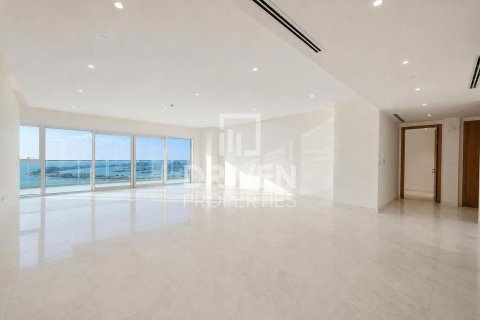 Apartment in Jumeirah Beach Residence, Dubai, UAE 4 bedrooms, 353.12 sq.m. № 765513 - photo 15