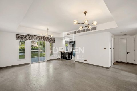 Kuća u nizu u The Springs, Dubai, UAE 3 spavaćih soba, 255.02 m2 Br. 765514 - fotografija 3