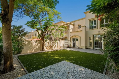 Kuća u nizu u The Springs, Dubai, UAE 3 spavaćih soba, 255.02 m2 Br. 765514 - fotografija 1