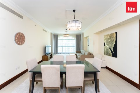 Apartment in Palm Jumeirah, Dubai, UAE 2 bedrooms, 166.7 sq.m. № 718044 - photo 3
