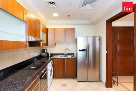 Apartment in Palm Jumeirah, Dubai, UAE 2 bedrooms, 166.7 sq.m. № 718044 - photo 5