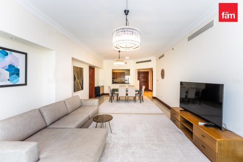 Квартира в Пальма Джумейра, Дубай, ОАЕ 2 спальні, 166.7м2 № 718044