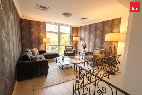 Villa til salgs i Mirdif, Dubai, Emiratene 3 soverom, 220.8 kvm Nr. 718034 - Foto 7