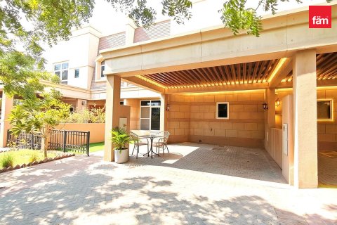 Villa til salgs i Mirdif, Dubai, Emiratene 3 soverom, 220.8 kvm Nr. 718034 - Foto 13