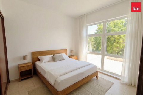 Villa til salgs i Mirdif, Dubai, Emiratene 3 soverom, 220.8 kvm Nr. 718034 - Foto 10