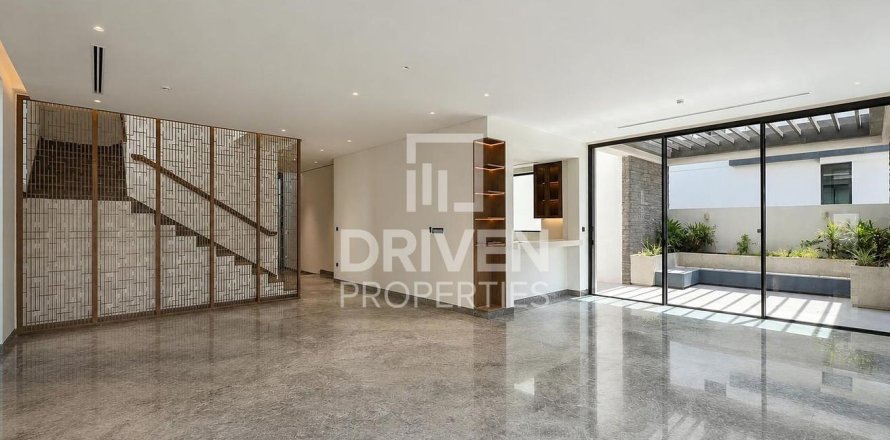Villa i Tilal Al Ghaf, Dubai, Emiratene 5 soverom, 473.25 kvm nr. 745347